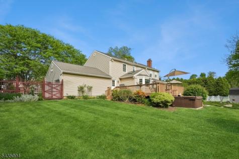 4 Amherst Drive Washington NJ 07853