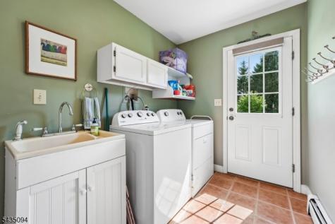 4 Amherst Drive Washington NJ 07853