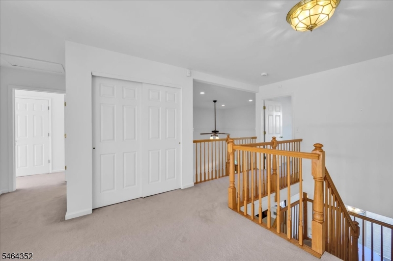 21 Reinhart Way Bridgewater NJ 08807