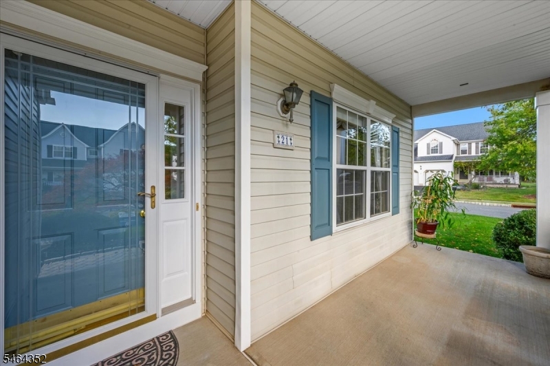 21 Reinhart Way Bridgewater NJ 08807