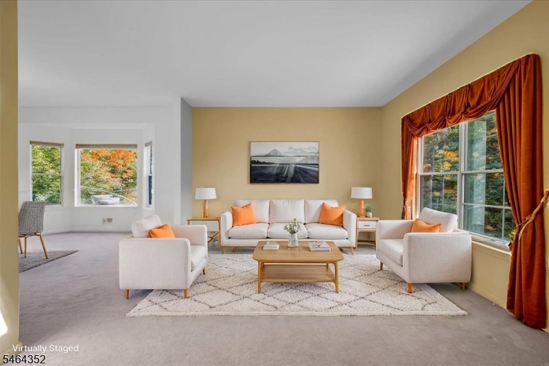 21 Reinhart Way Bridgewater NJ 08807