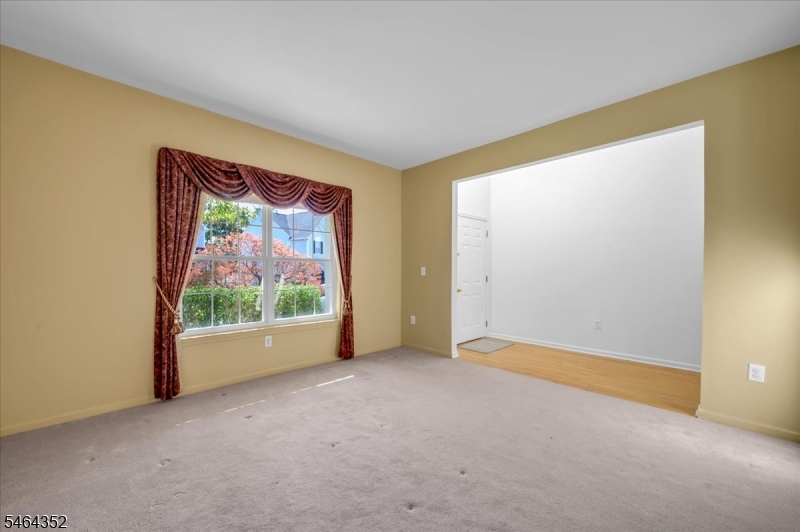 21 Reinhart Way Bridgewater NJ 08807