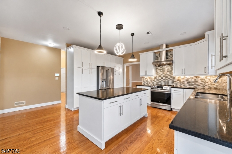 1 Efstis Court West Orange NJ 07052