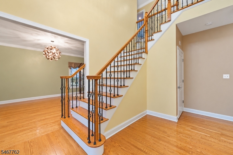 1 Efstis Court West Orange NJ 07052