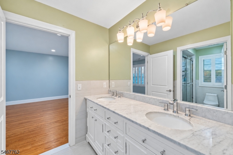 1 Efstis Court West Orange NJ 07052