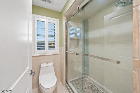 1 Efstis Court West Orange NJ 07052