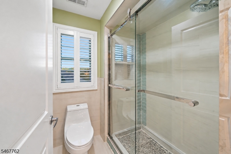 1 Efstis Court West Orange NJ 07052