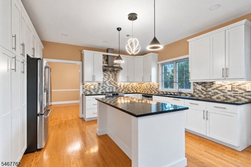 1 Efstis Court West Orange NJ 07052
