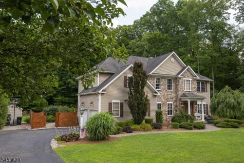 103 Lake Iliff Road Andover NJ 07860