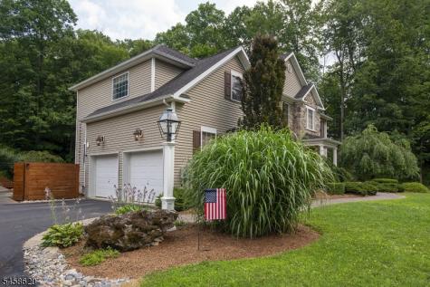 103 Lake Iliff Road Andover NJ 07860