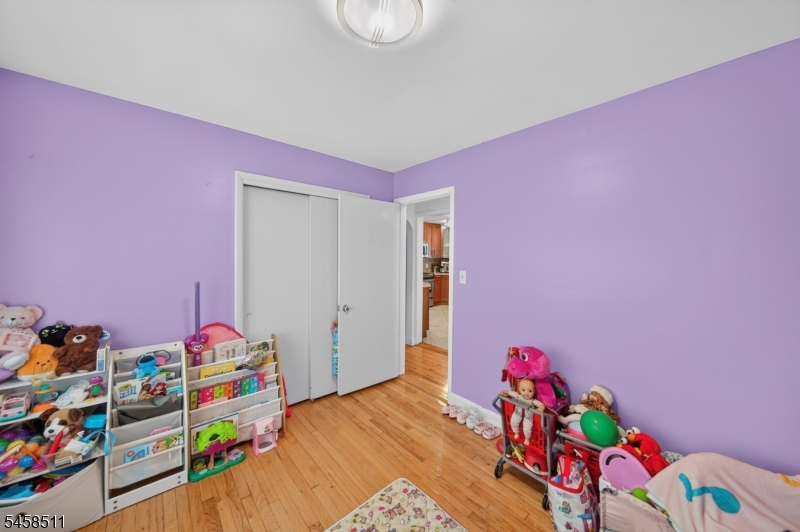 47 Albert Avenue Edison NJ 08837