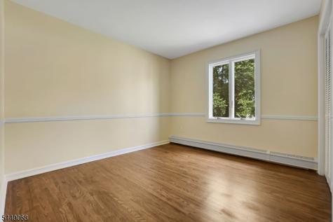 4 4TH Street Pequannock NJ 07440