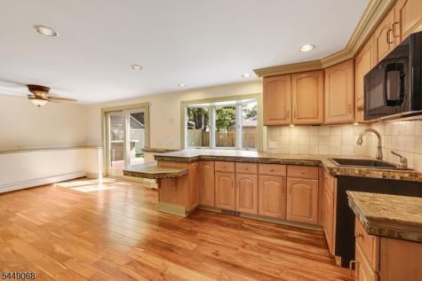 4 4TH Street Pequannock NJ 07440