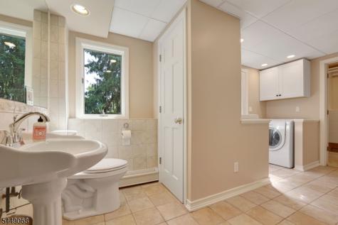 4 4TH Street Pequannock NJ 07440