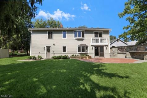 4 4TH Street Pequannock NJ 07440