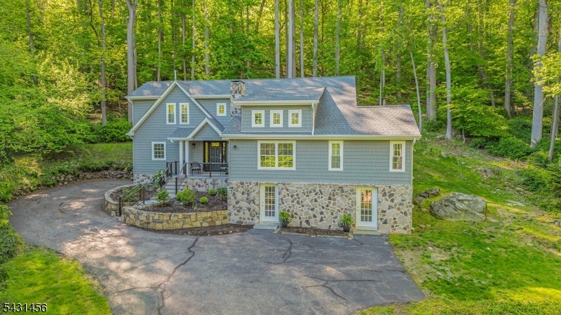 26 Woodland Road Mendham NJ 07926