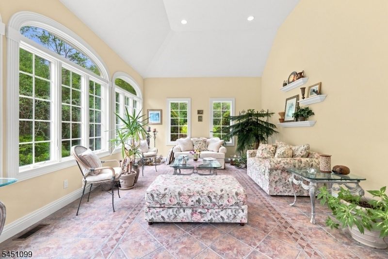 22 Ascot Drive Washington NJ 07853