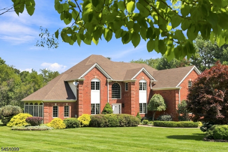 22 Ascot Drive Washington NJ 07853