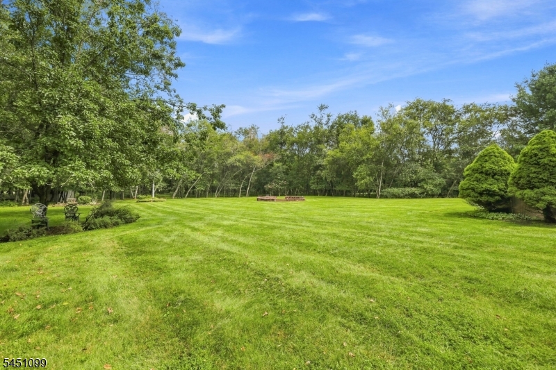 22 Ascot Drive Washington NJ 07853