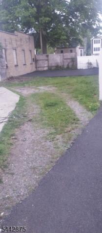 46 Sanford Street East Orange NJ 07018