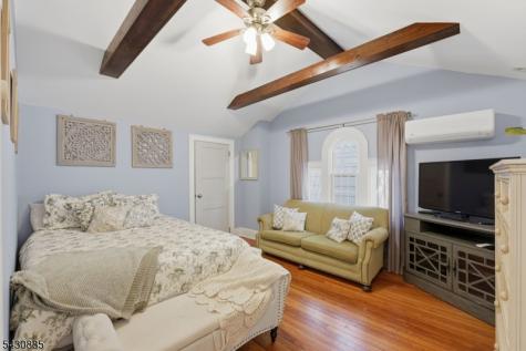 235 Hazel Avenue Garwood NJ 07027