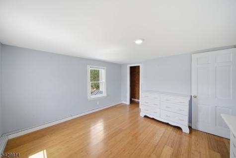 251 Russia Road Jefferson NJ 07438