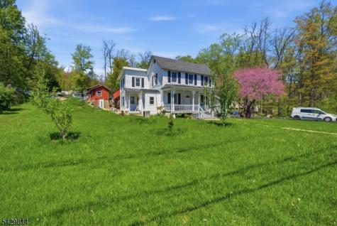 251 Russia Road Jefferson NJ 07438