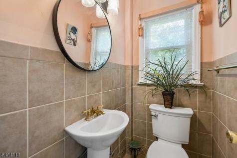 59 Hillside Avenue West Orange NJ 07052