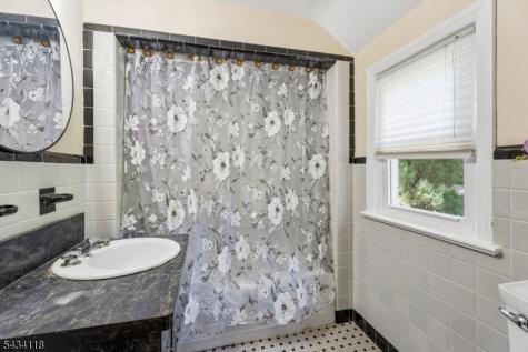 59 Hillside Avenue West Orange NJ 07052