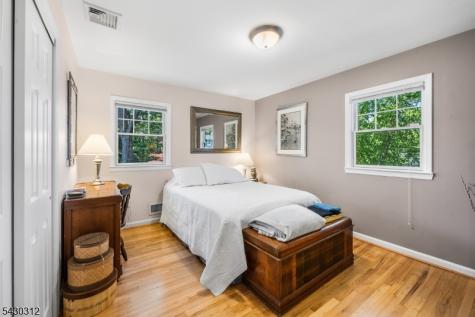 4 Gregmar Court Florham Park NJ 07932