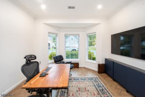 24 Bluffs Court Hamburg NJ 07419