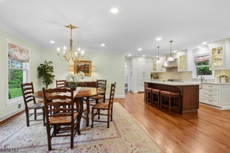 41 Farmersville Road Tewksbury NJ 07830