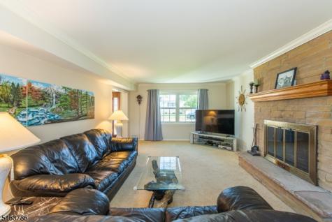 43 Knollwood Road Mount Olive NJ 07836