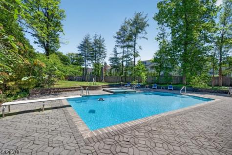 36 Thackeray Drive Millburn NJ 07078