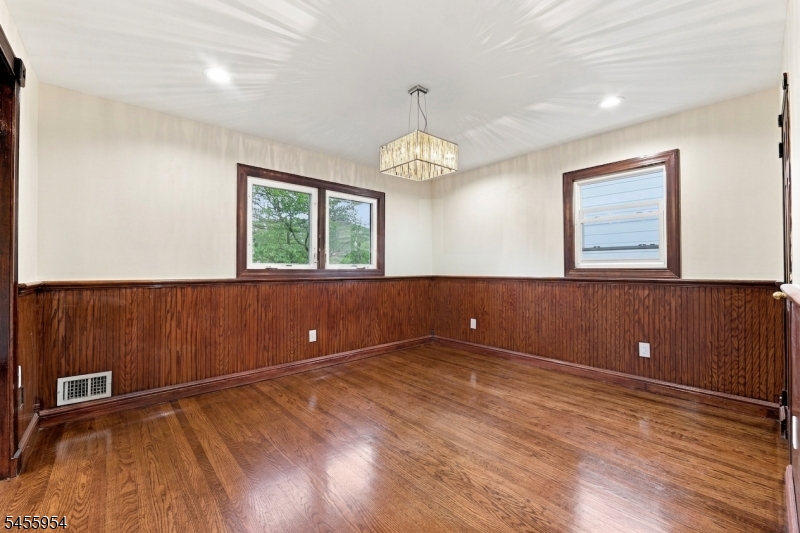 683 Mill Street Belleville NJ 07109