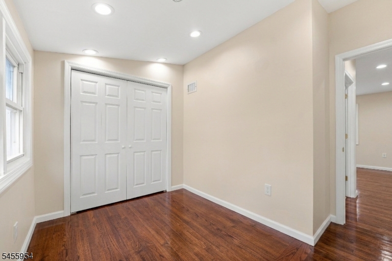 683 Mill Street Belleville NJ 07109
