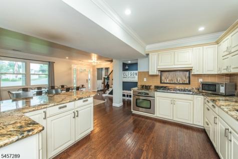 47 Biscay Drive Mount Olive NJ 07836