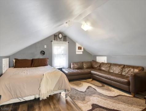 15 Whitman Avenue East Orange NJ 07017