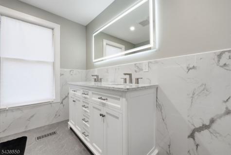 119 Wall Street Belvidere NJ 07823
