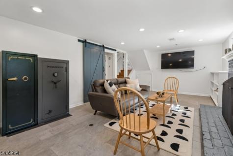 30 Crestwood Road Morristown NJ 07960