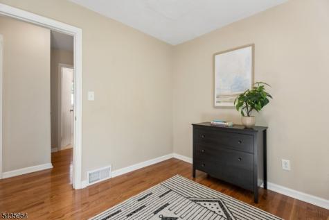 30 Crestwood Road Morristown NJ 07960