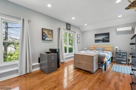 30 Crestwood Road Morristown NJ 07960