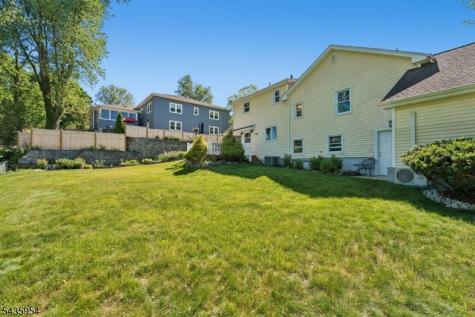 30 Crestwood Road Morristown NJ 07960