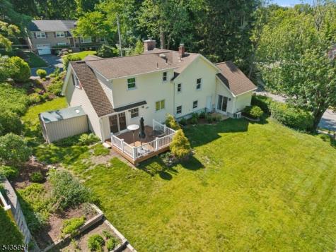30 Crestwood Road Morristown NJ 07960