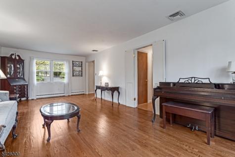 5 Hickory Drive Morris Plains NJ 07950