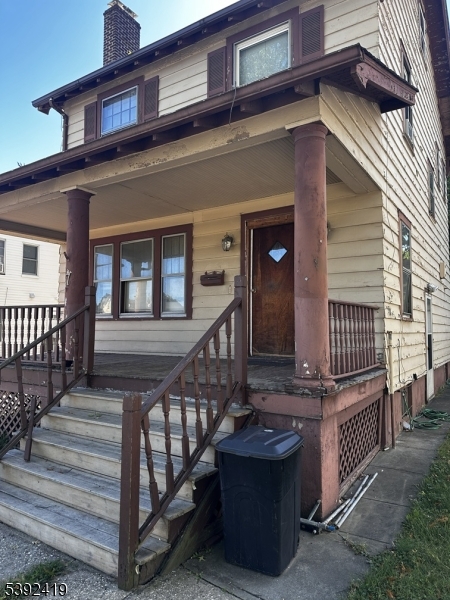 7 Whitman Avenue East Orange NJ 07017