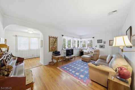 4 Emmet Roche Drive Montville NJ 07005