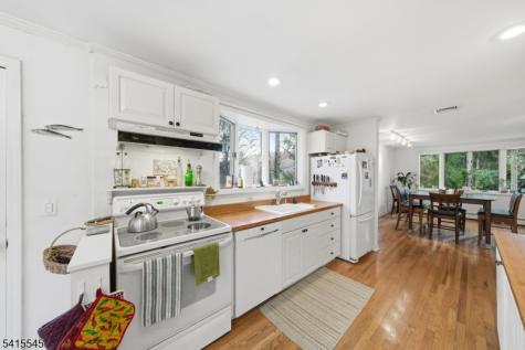 4 Emmet Roche Drive Montville NJ 07005