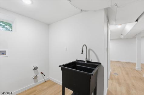 180 Sheridan Avenue Clifton NJ 07011