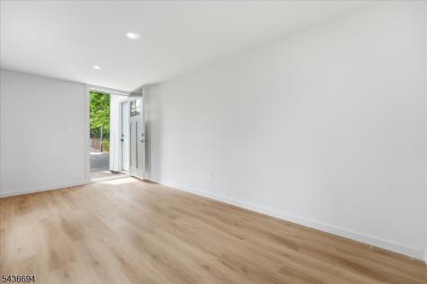 180 Sheridan Avenue Clifton NJ 07011